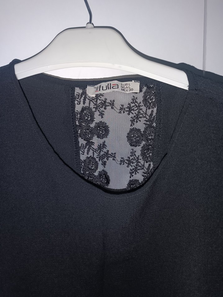 Dantel Detaylı Siyah Kadın Bluz - Görsel 2