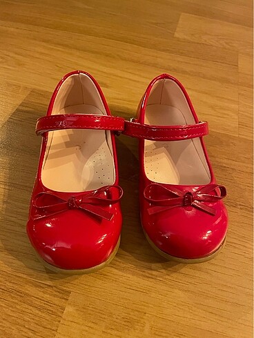 Diğer Kırmızı rugan ayakkabı