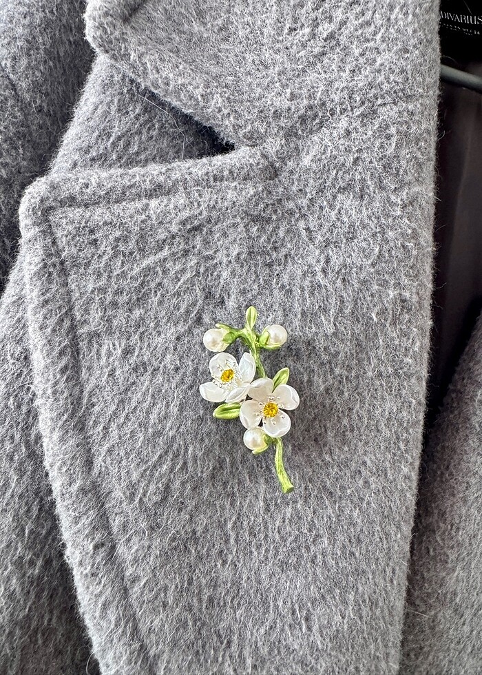 Kadın çiçek broş - Görsel 3