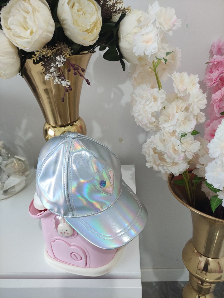 Işıltılı Holografik Çocuk Şapkası - Görsel 2