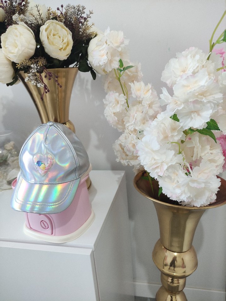 Işıltılı Holografik Çocuk Şapkası - Görsel 3