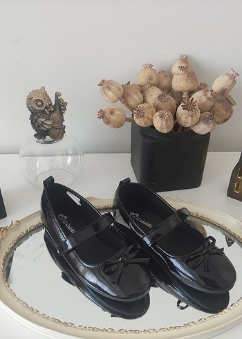 Kız Çocuk Siyah Rugan Tokalı Babet - Görsel 6