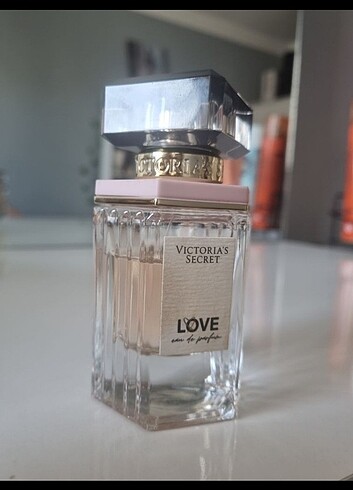 Victoria s Secret Victoria secret love parfum