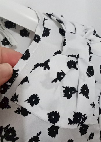 Kadın Beyaz Desenli Uzun Kollu Bluz - Görsel 3