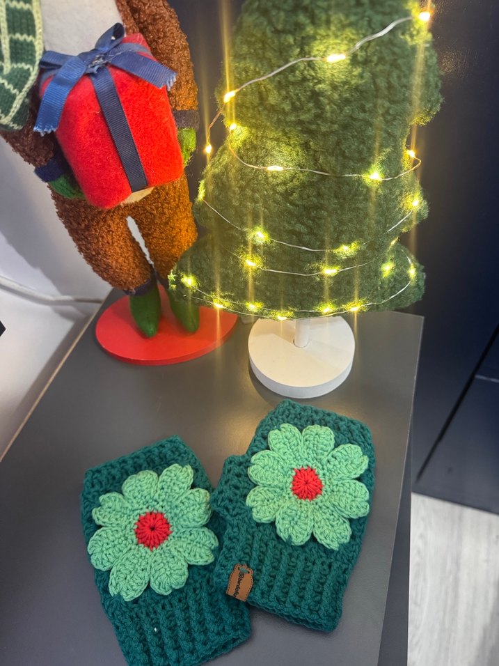 Renkli Örgü Bohem Çiçek Kadın Eldiveni - Görsel 3