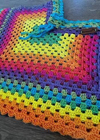 Renkli Örgü Kadın Şort - Görsel 2