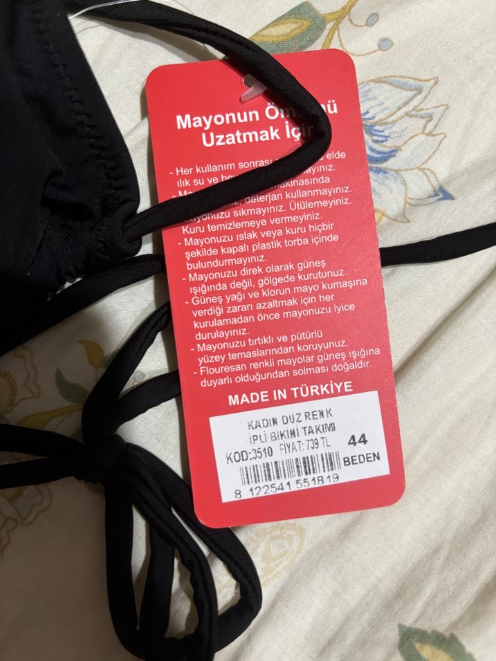 Siyah Bikini - Görsel 2
