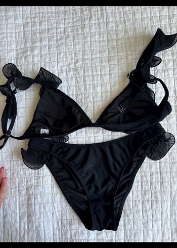 Fırfırlı Siyah Bikini - Görsel 2