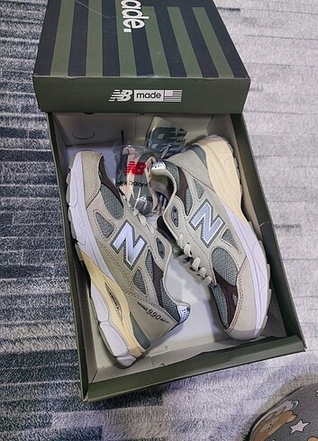 New balance 990 v3