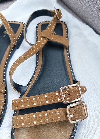 37 Beden haki Renk Zara sandalet
