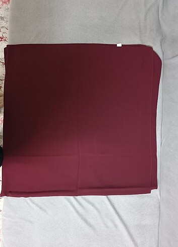 Bordo Medine İpeği Eşarp 110/110