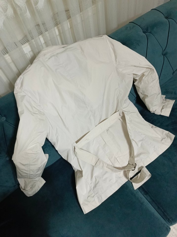 Beyaz Düğmeli erkek Trençkot - Görsel 2