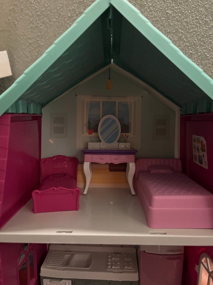 Pastel Pembe Ahşap Oyun Evi - Görsel 2