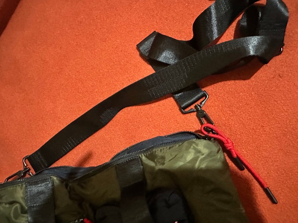 Stradivarius Fermuarlı Yeşil Kadın El Çantası - Görsel 4