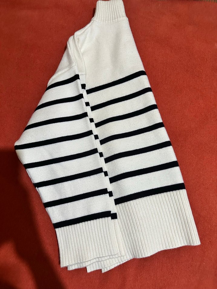 Dilvin Çizgili Beyaz Kadın Triko Kazak - Görsel 3