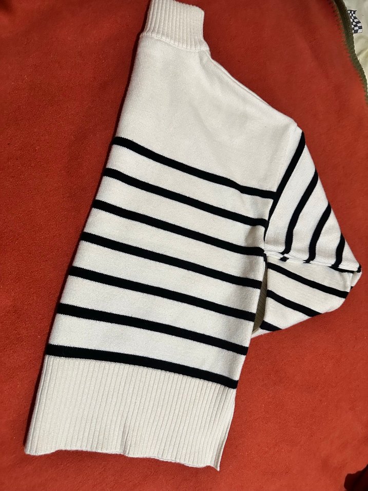 Dilvin Çizgili Beyaz Kadın Triko Kazak - Görsel 5