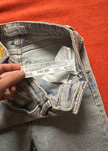 Stradivarius Gri Normal Boy Kadın Denim Jean - Görsel 4