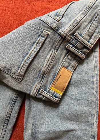 Stradivarius Gri Normal Boy Kadın Denim Jean - Görsel 3