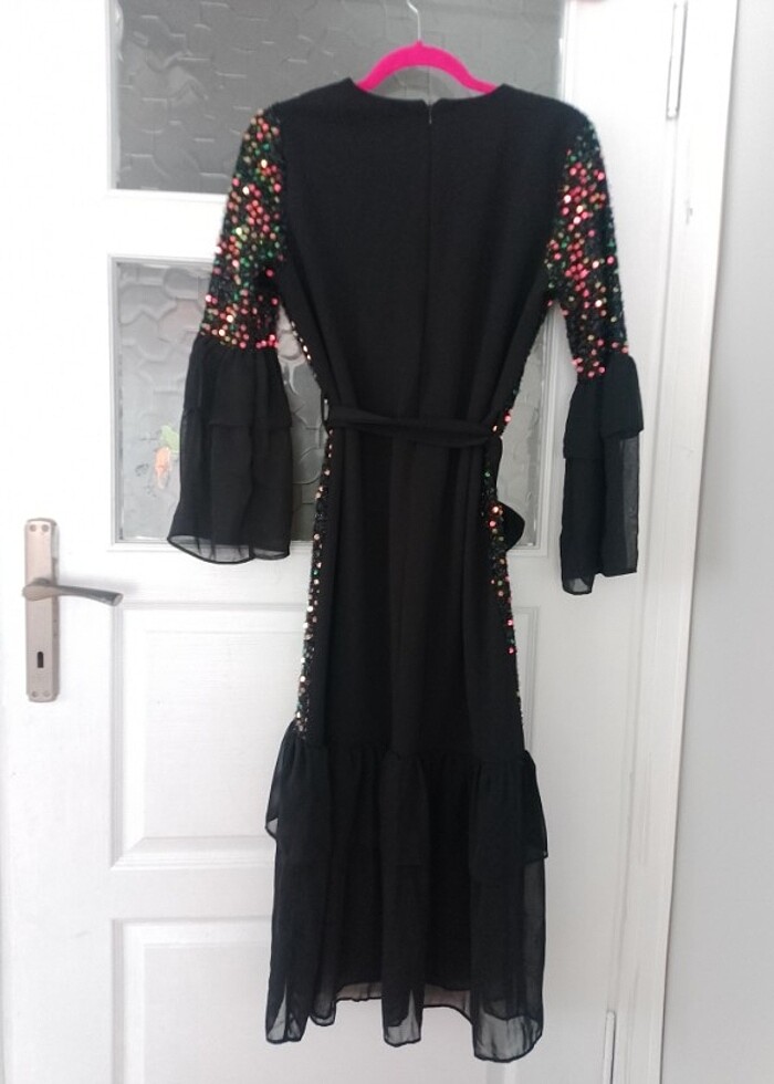 Çok şık pullu elbise  - Görsel 3