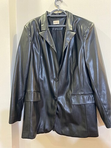 deri blazer