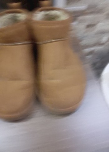 Bej Süet Tüylü Kadın Bot - Görsel 4