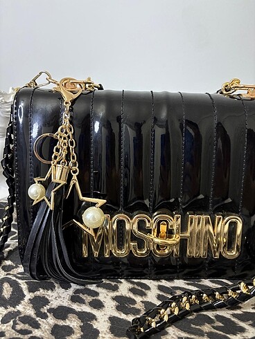 Moschino Moschıno