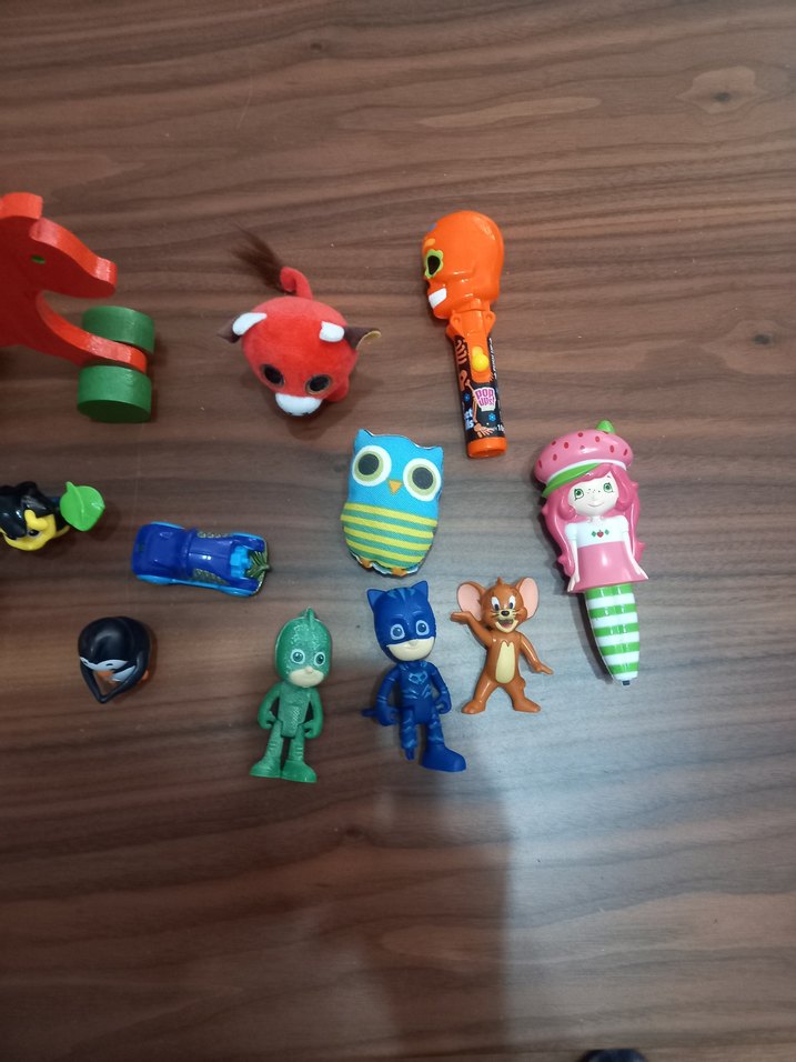 çeşitli oyuncaklar toplu satış - Görsel 3