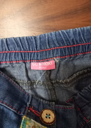 7 Yaş Beden pembe Renk H&M elbise ve kot etek açıklamayı okuyunuz