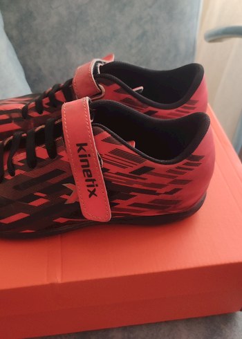 34 Beden Kinetix Erkek Çocuk 34 numara