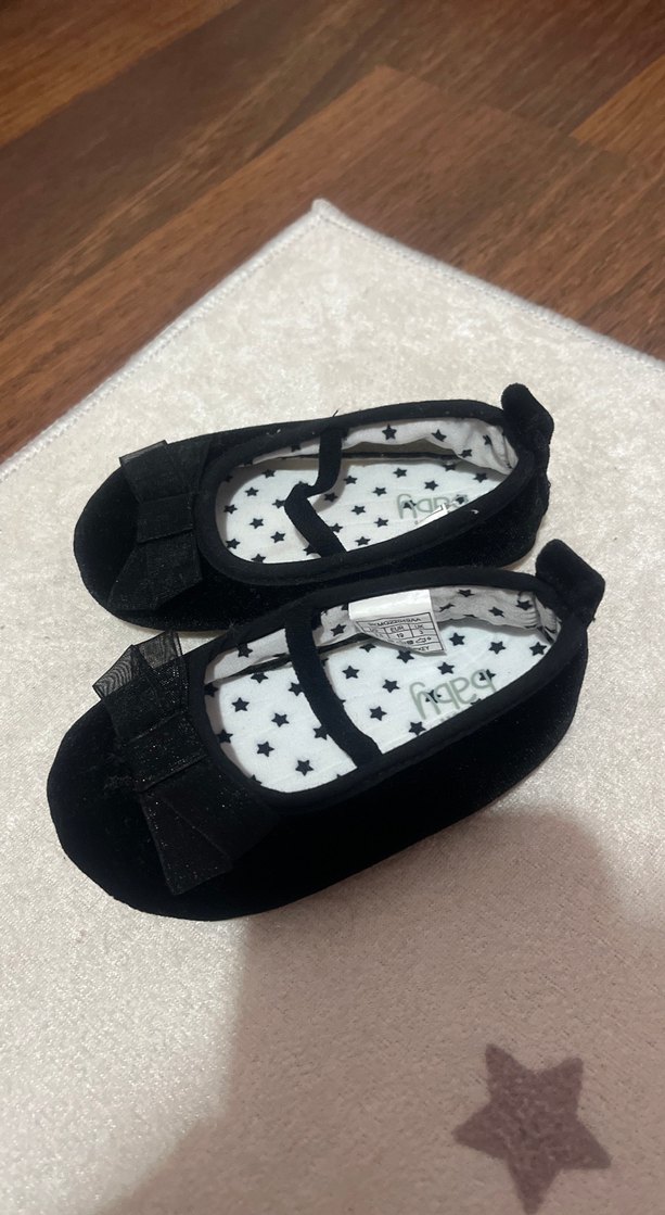 Kız Çocuk Siyah Kauçuk Babet Ayakkabı - Görsel 2