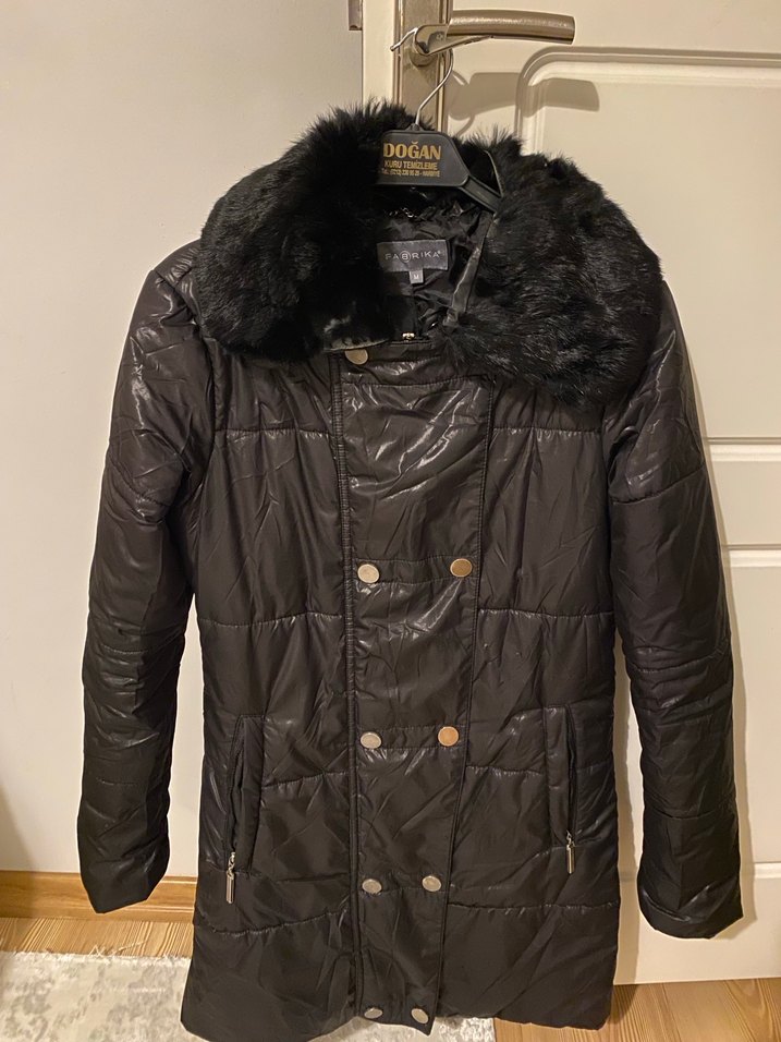 Parlak Deri Siyah Kürklü Kadın Kışlık Ceket - Görsel 2