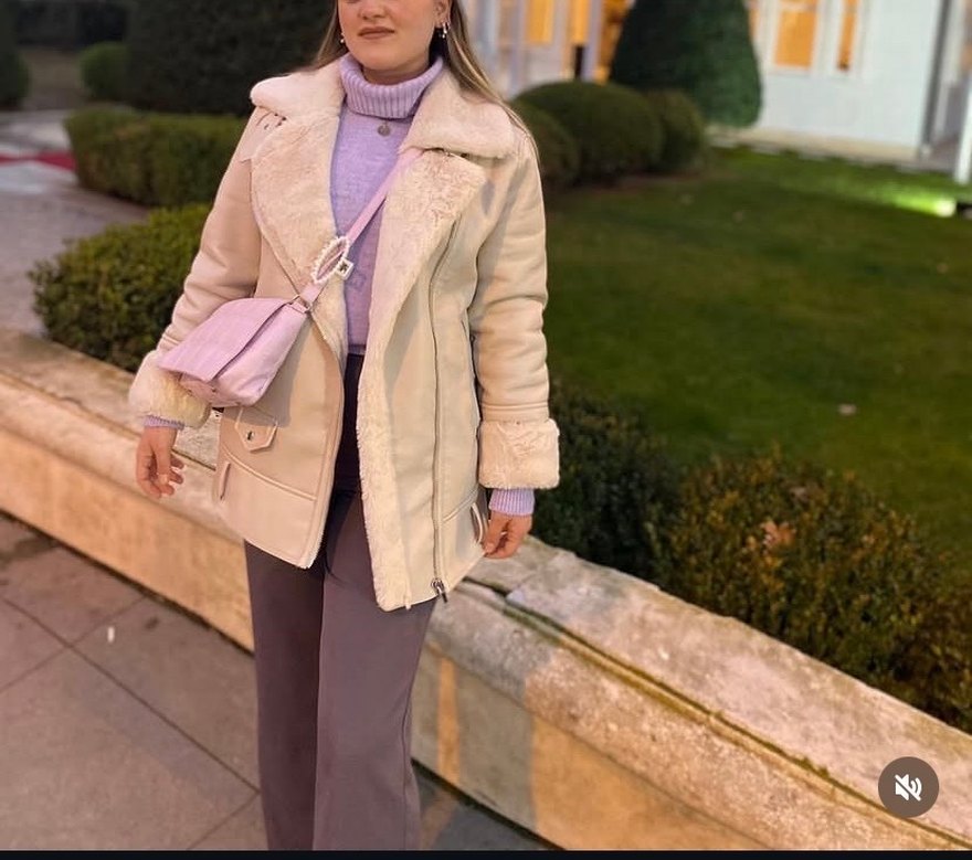 Stradivarius popüler Suni Kürklü Bej Biker Ceket - Görsel 4