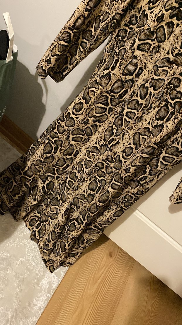 Yılan Desenli fakir Kollu Bohem Elbise - Görsel 5