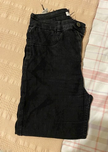 Siyah Bağcıklı Dar Kesim Midi Kot Pantolon - Görsel 6