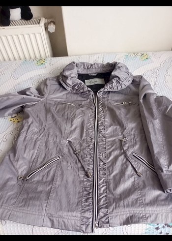 Gri Fermuarlı Kadın Ceket - Görsel 2