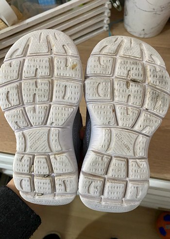 Skechers marka Kız Çocuk Gri Spor Bantlı Ayakkabı - Görsel 2