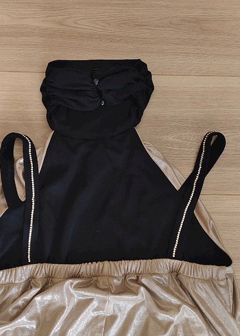 Parlak Altın ve Siyah Renk Mini Elbise - Görsel 6