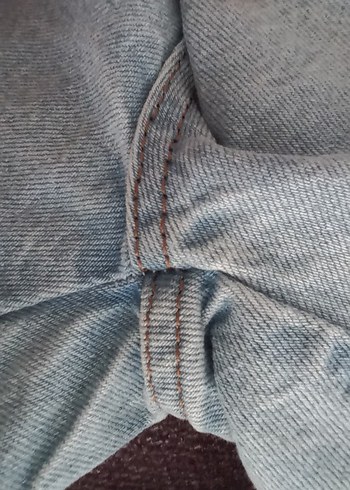 Kadın Mavi Yırtık Denim Mini Şort - Görsel 7