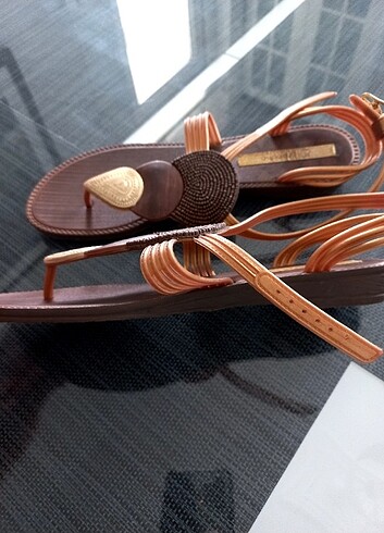39 Beden kahverengi Renk sandalet yeni