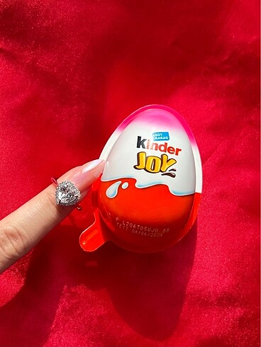 İÇERİSİNDEN KALPLİ YÜZÜK ÇIKAN SÜPRİZ YUMURTA