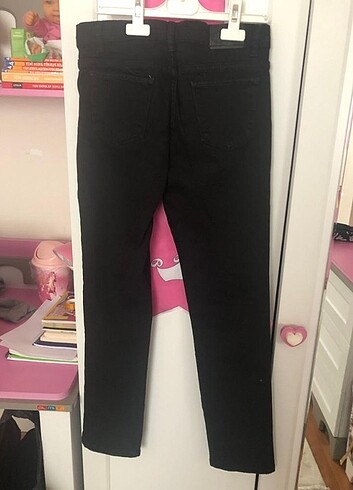 LC Waikiki kız çocuk kot pantolon