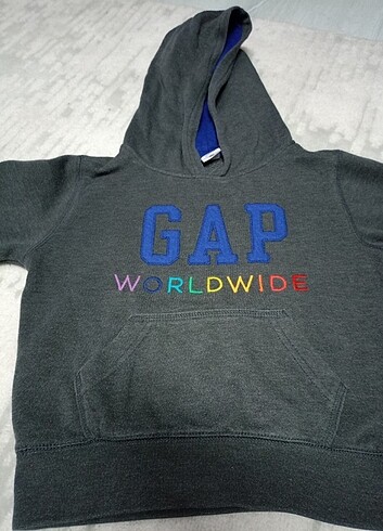 Gap sweatshirt