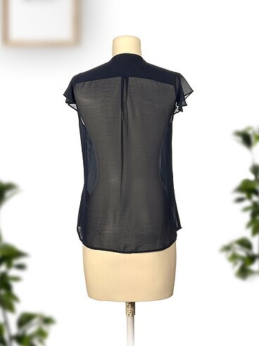 38 Beden H&M Bluz %70 İndirimli.