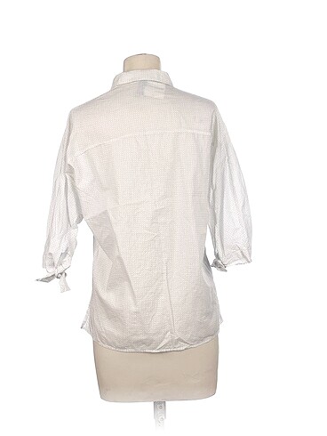 38 Beden PreLoved Gömlek %70 İndirimli.