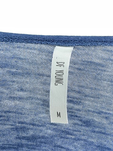 m Beden mavi Renk Defacto T-shirt %70 İndirimli.