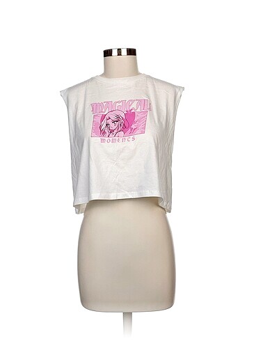 Defacto T-shirt %70 İndirimli.