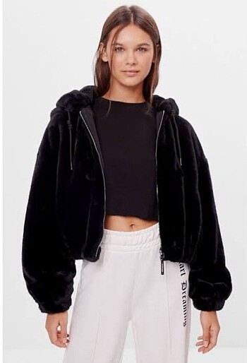 Bershka siyah kürk