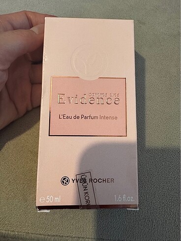Yves Rocher Evidence intense