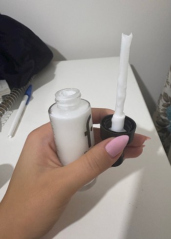 Beden Flormar Aydınlatıcı Makyaj Bazı