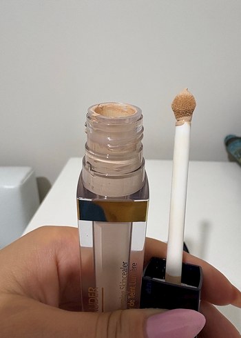 Estee Lauder Estee Lauder Futurist Soft Touch Kapatıcı 1N